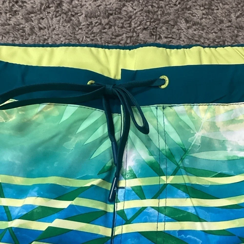ZeroXposur Tropical Leaf Print Swim Shorts
